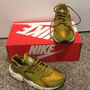 Nike Air Huarrache
